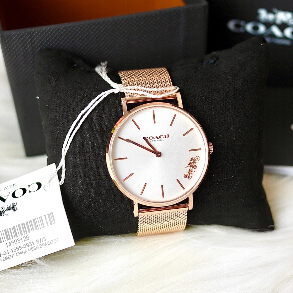 🍒COACH Perry Watch in Rose Gold - Picture 2 of 7
